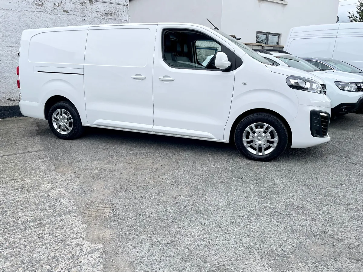 Opel Vivaro Sportive 50KWH Fully Electric LWB,2021 - Image 2