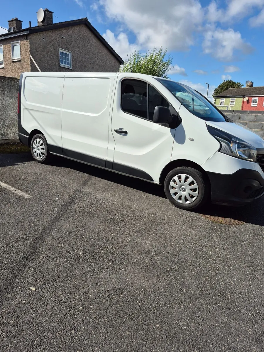 Renault Trafic 2019 - Image 1