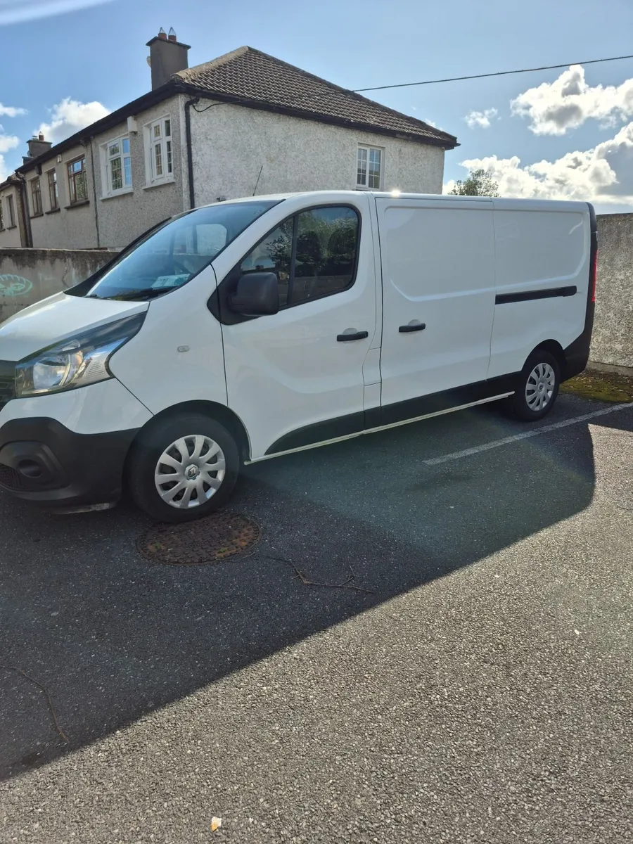 Renault Trafic 2019 - Image 4
