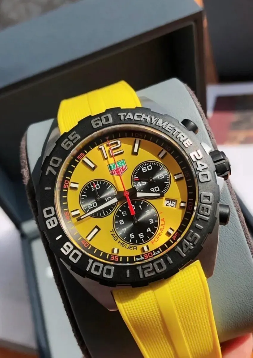TAG Heuer Formula 1 Chrono - Mens Wristwatch