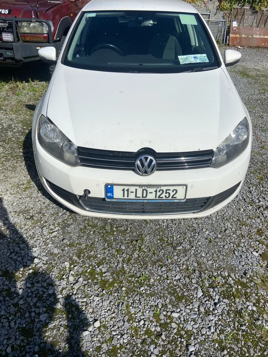 Car Parts VW Golf 1.6 TDI for breaking - Image 1