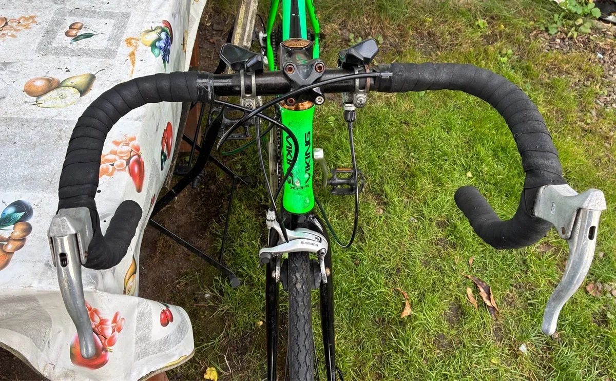 Racing bike - Image 4
