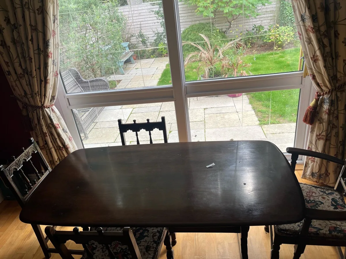 Ercol dresser, table and chairs - Image 3