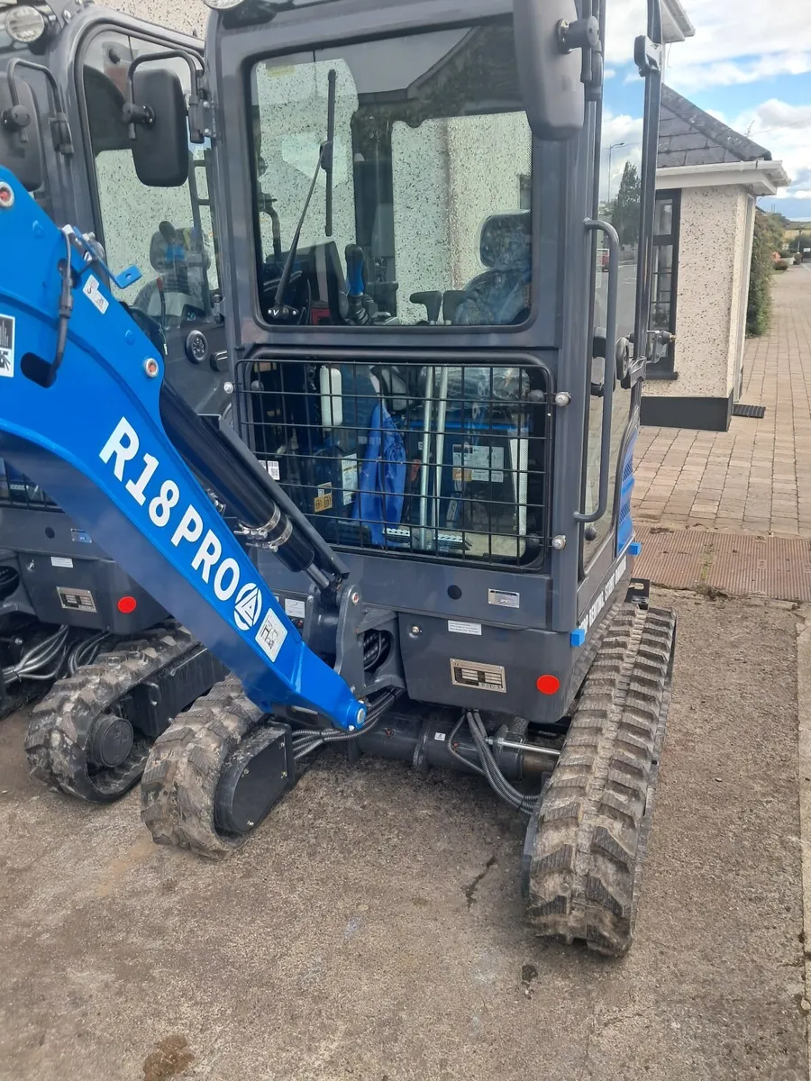 Rippa 1.8 tonne Mini excavators For Sale - Image 1