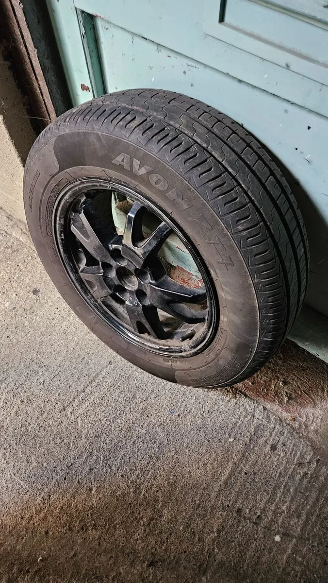 Toyota Prius Wheel & New Avon Tyre - Image 3