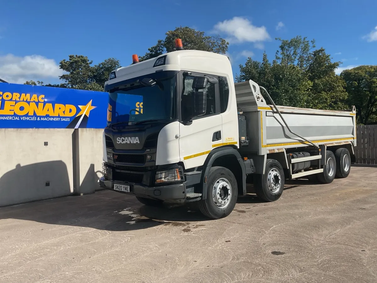 2020 (20) SCANIA P410 XT 8x4 Tipper - Image 1