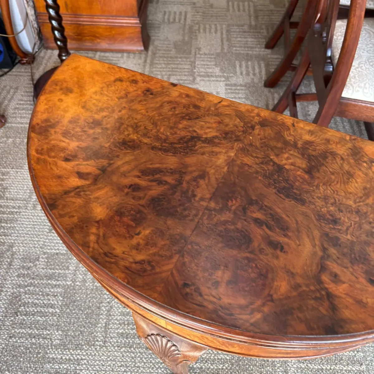Burr walnut demi-lune fold-over Queen Anne card/ga - Image 4