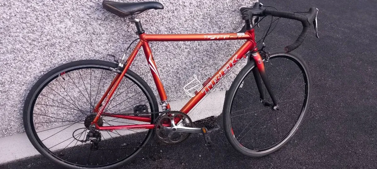 Adult  road bike - Image 2