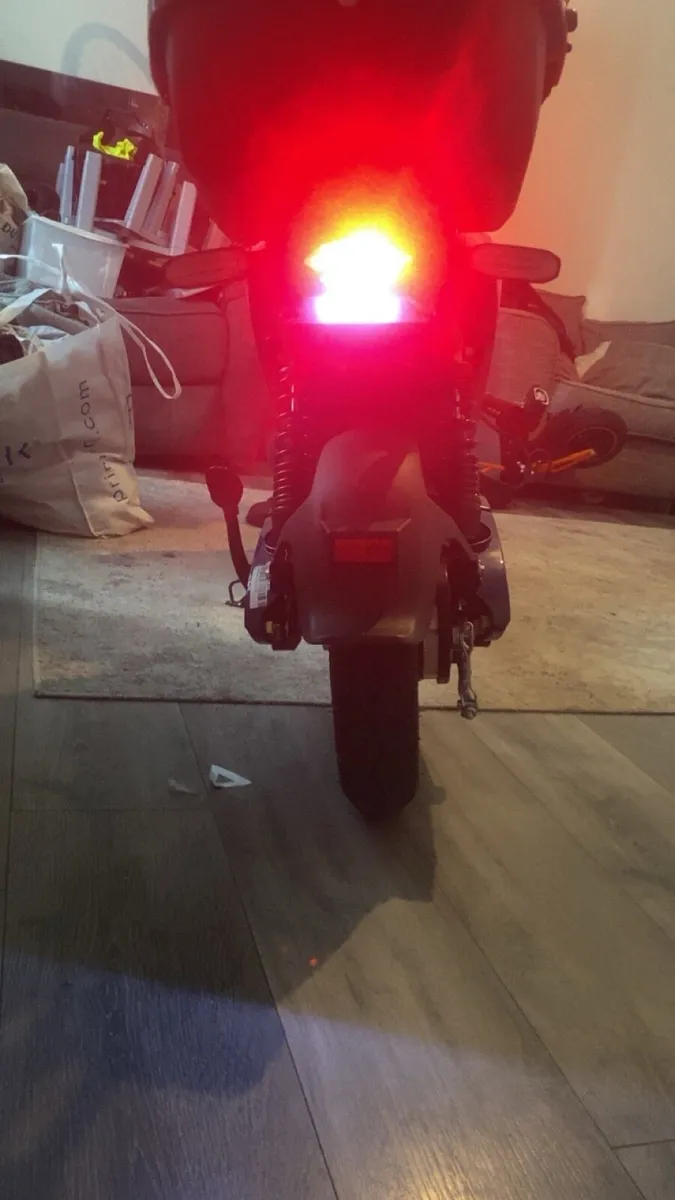 Scooter - Image 3