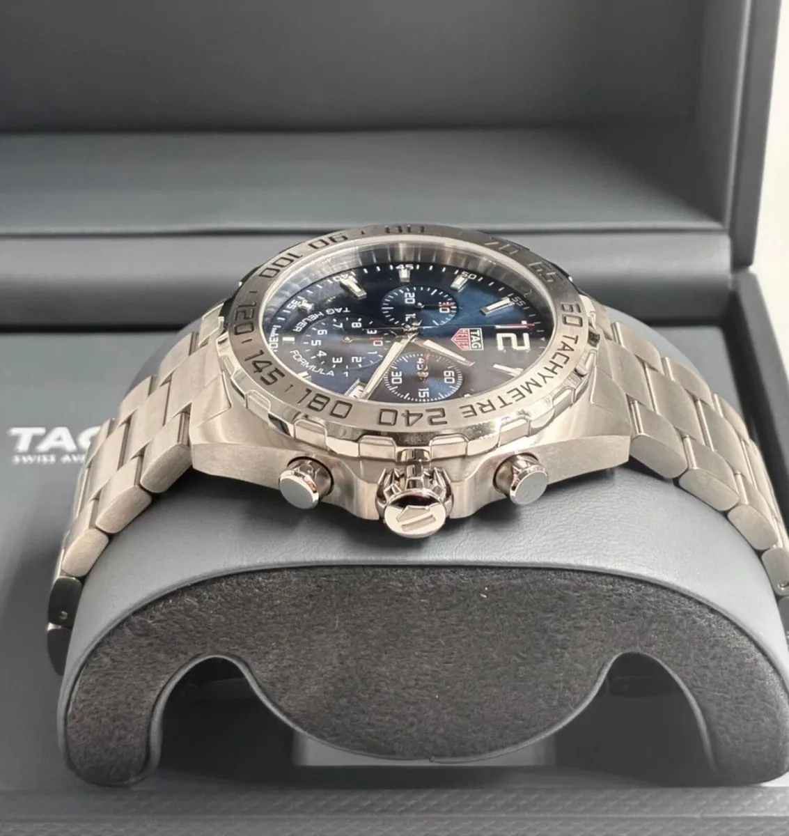 TAG Heuer Formula 1 Chrono - Mens Wristwatch - Image 3