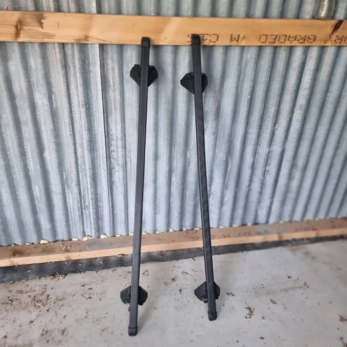 Halfords Roof bars - Image 2