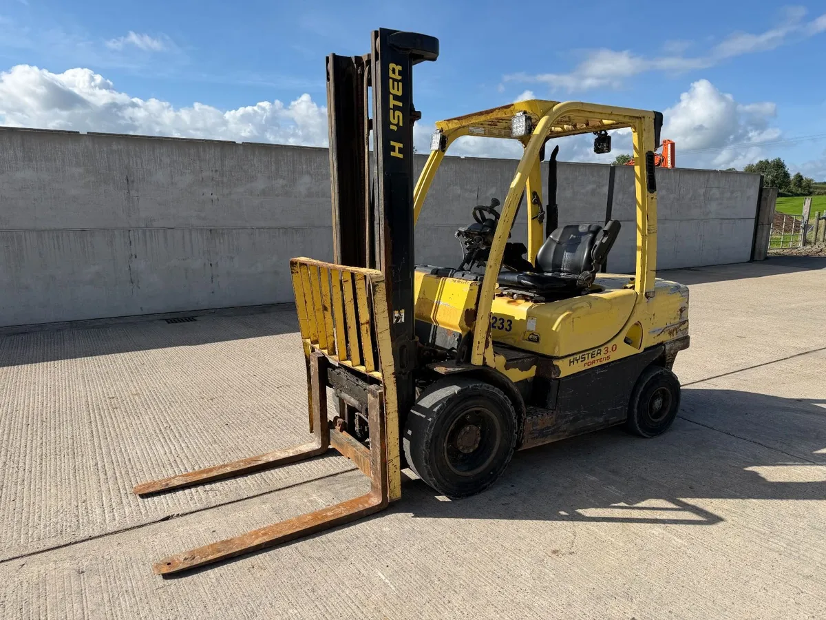HYSTER H3.0FT 3 TON DIESEL FORKLIFT - Image 1