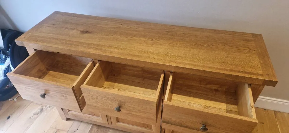 Sideboard - Image 3