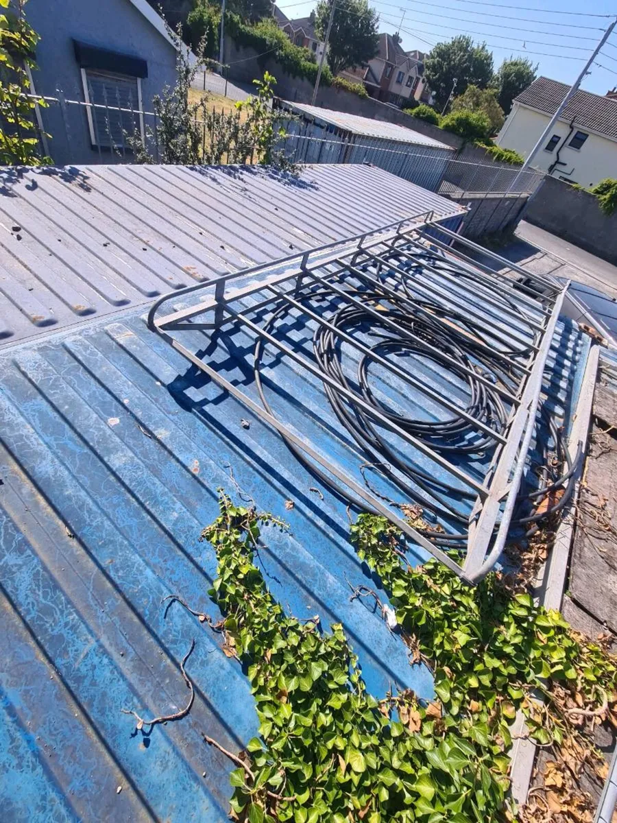 Roof rack - Image 2