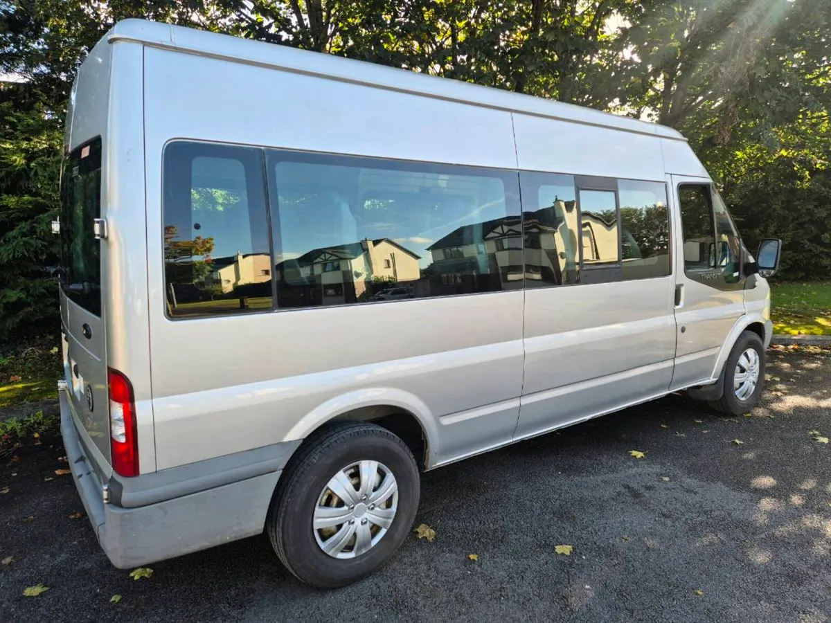 08 ford transit 15 seater  mileage only 122343 km - Image 2