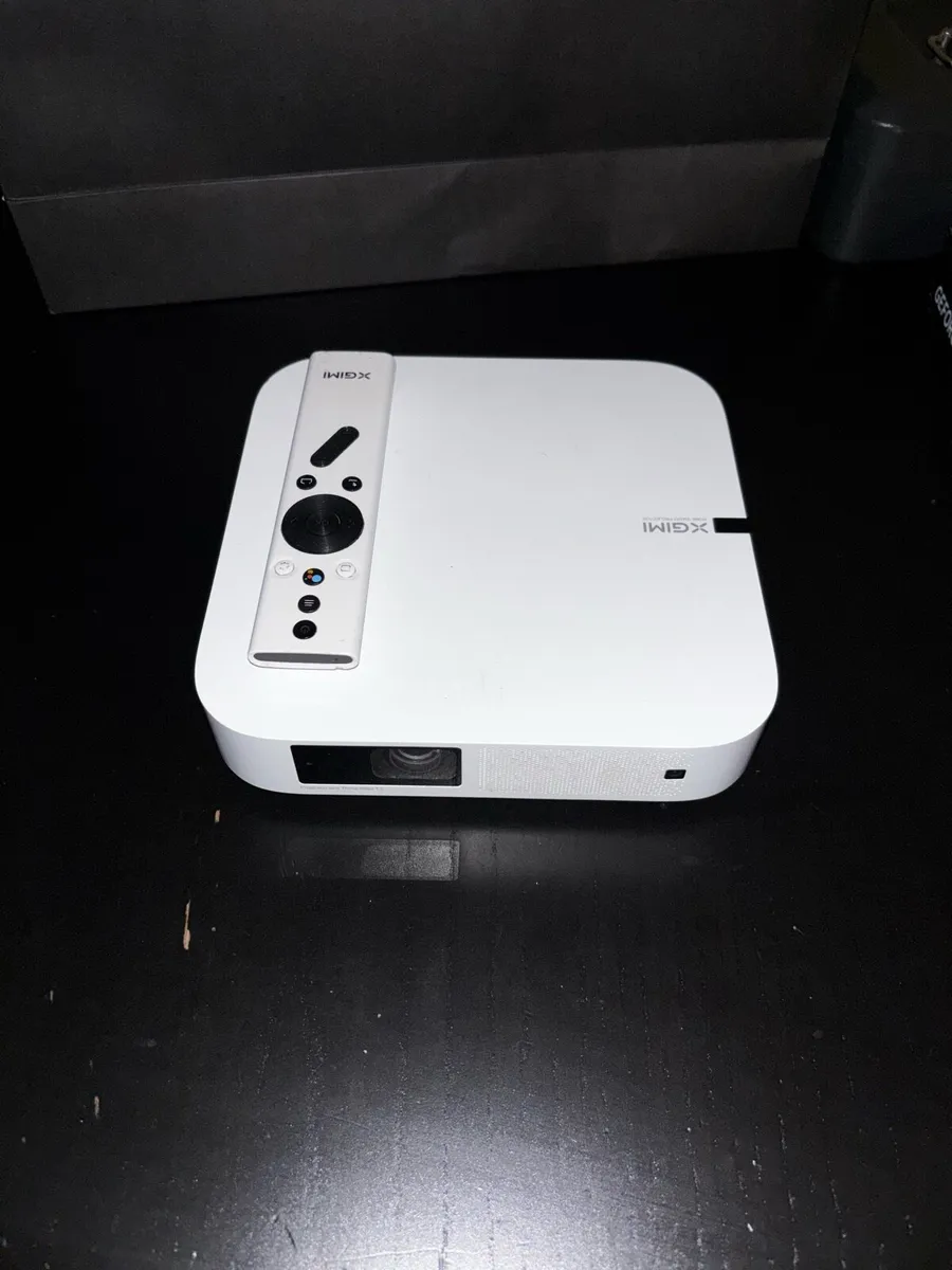 XGIMI Elfin Full HD Smart Projector - Image 1
