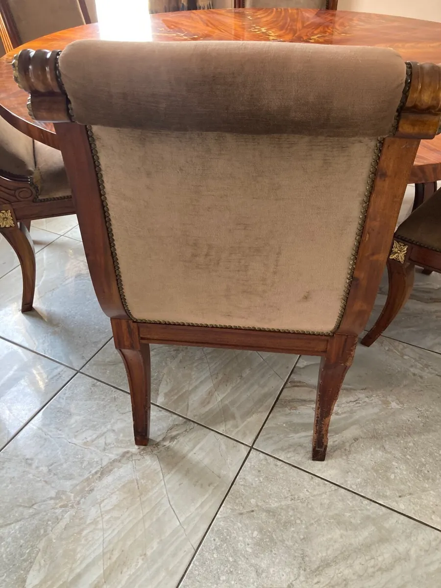 Dining room table and 6 chairs - Image 4