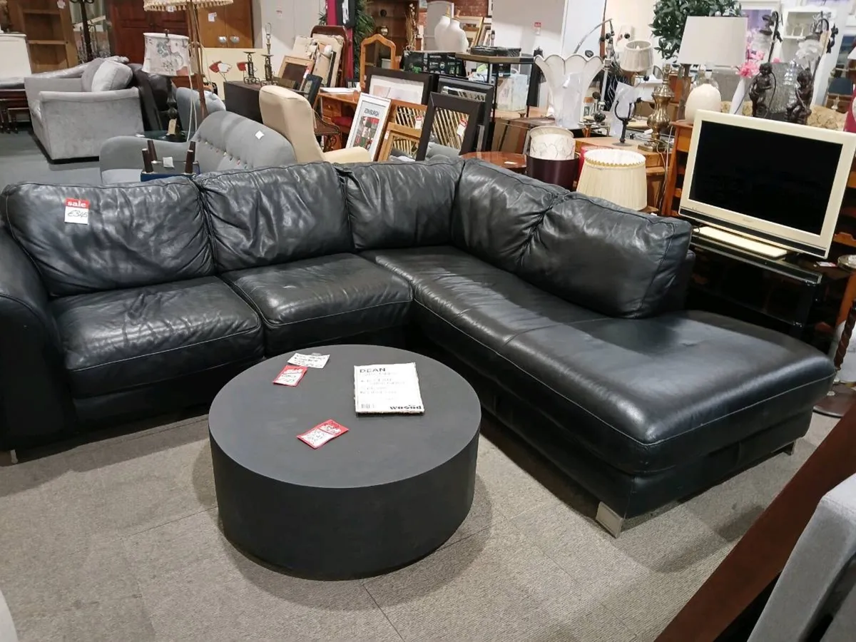 Black leather L Shape - Image 1