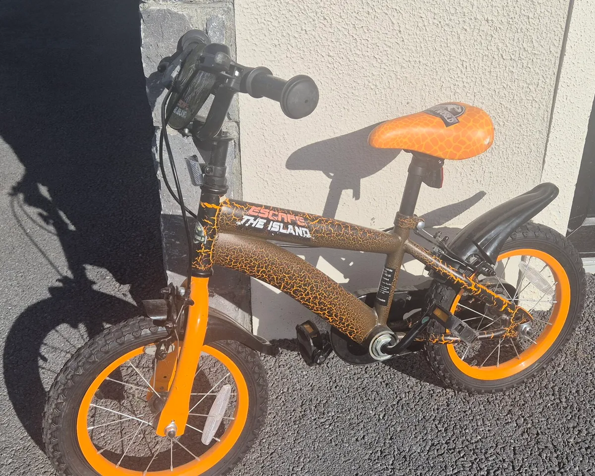 Child's Bicycle - Image 3