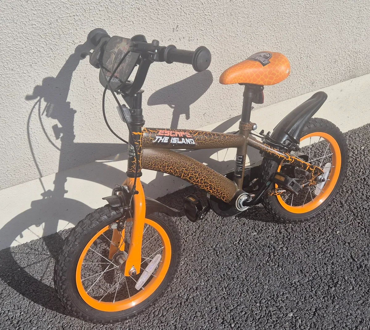 Child's Bicycle - Image 1