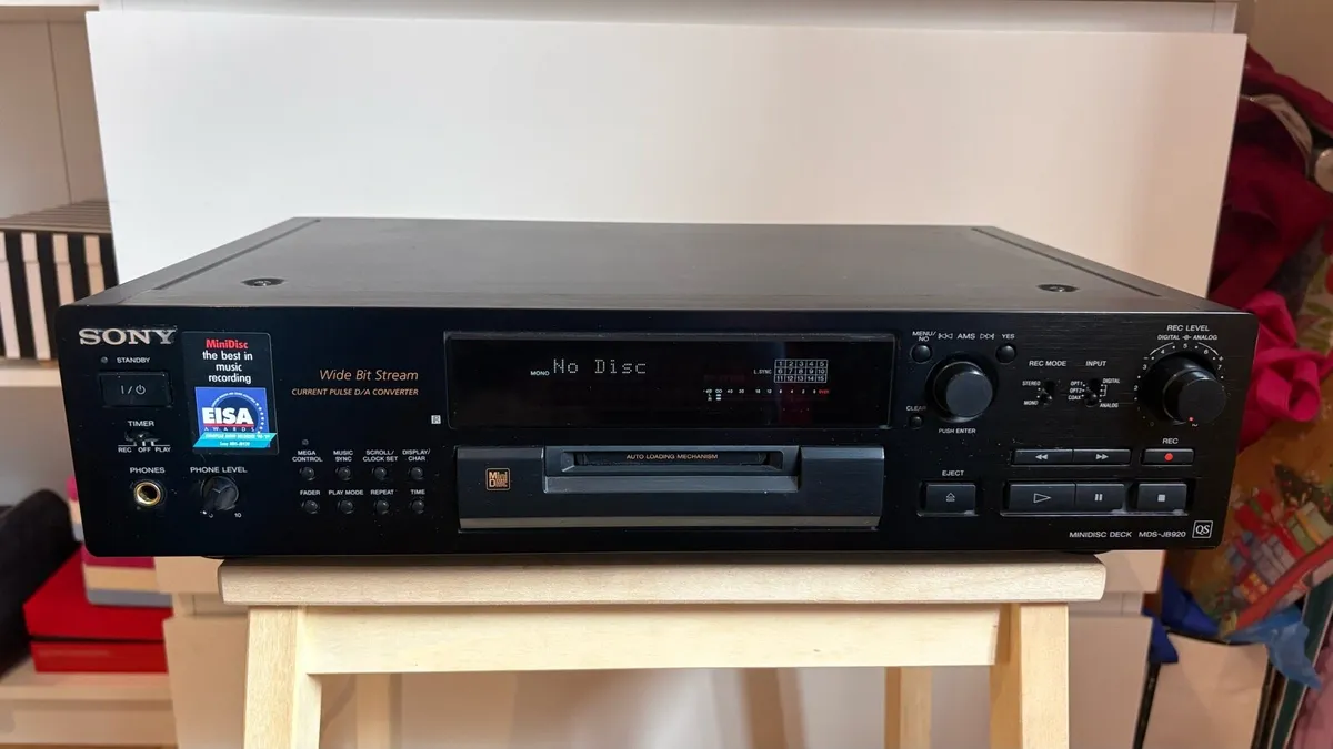 Sony QS Mini Disc Recorder - Image 1