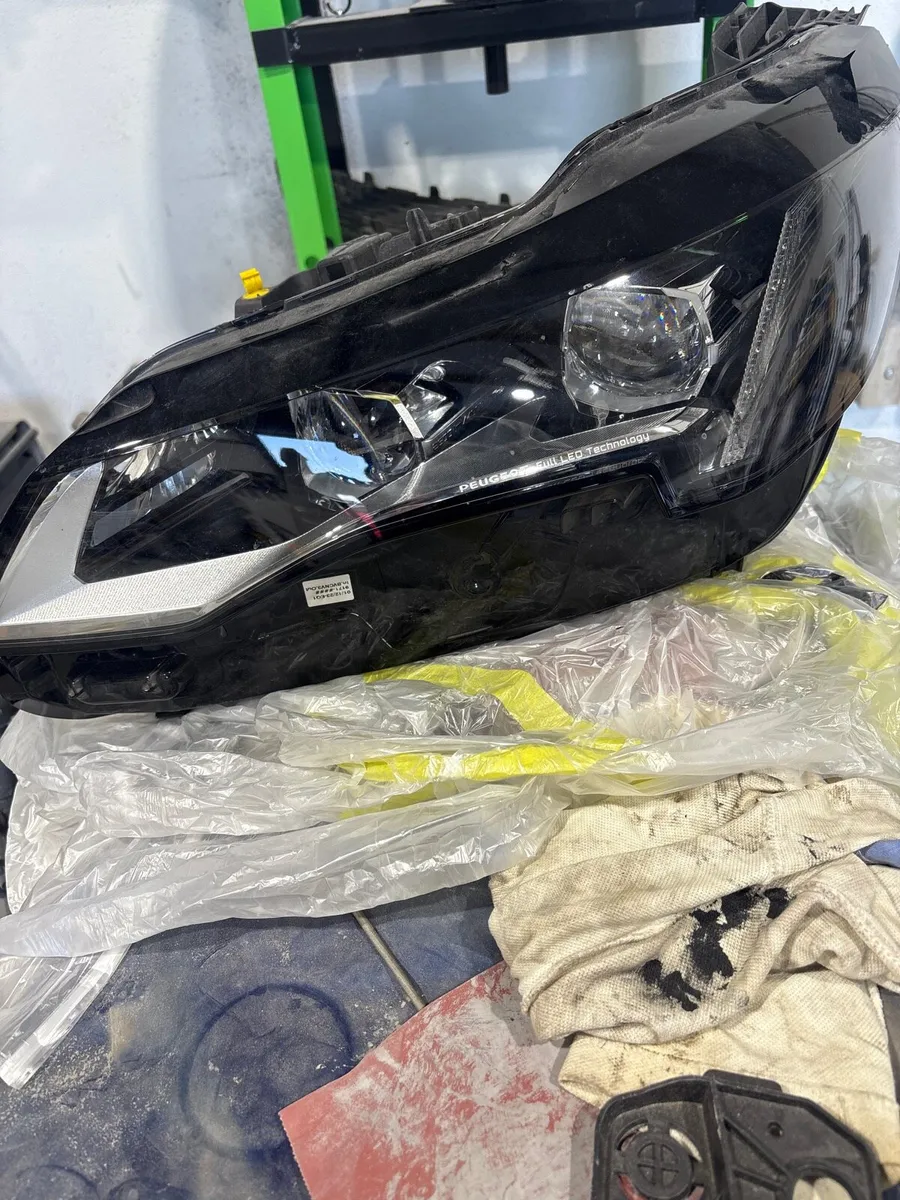 2024 Peugeot 3008 parts - Image 3