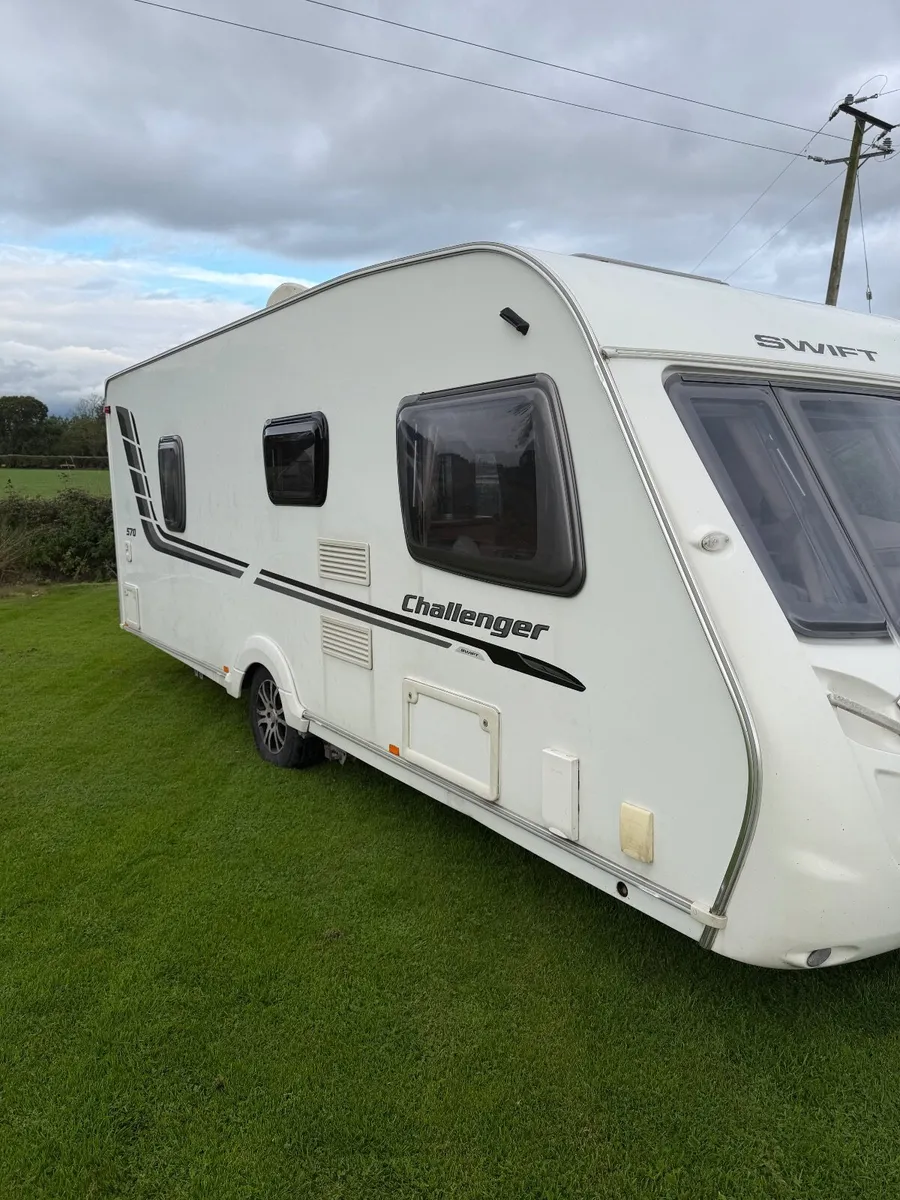 Swift Challenger 570 - Image 2