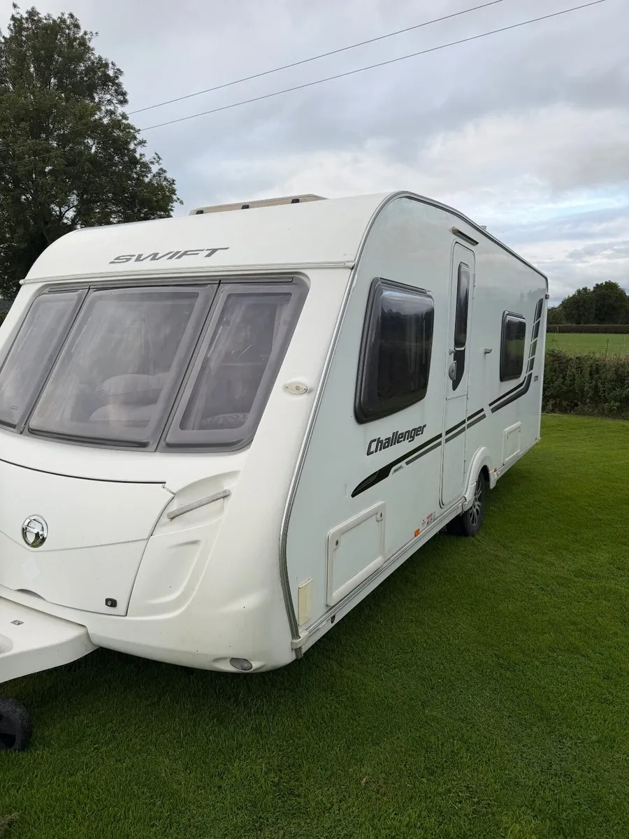 Swift Challenger 570 - Image 3