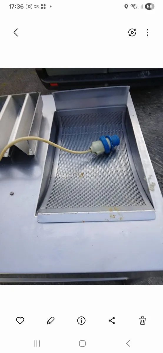 Chip table - Image 4