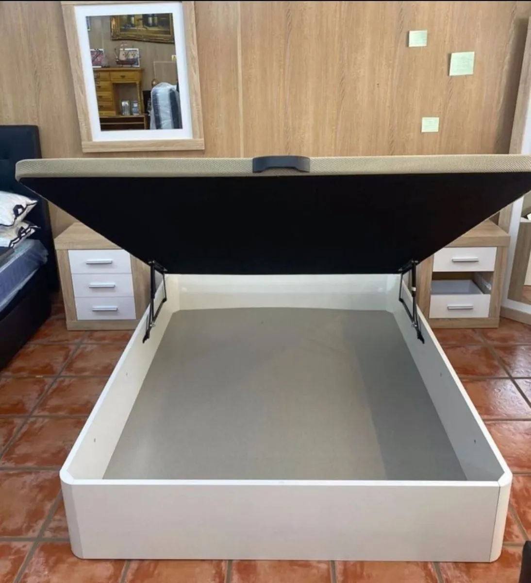 White Ottoman Storage Bed single - Image 1