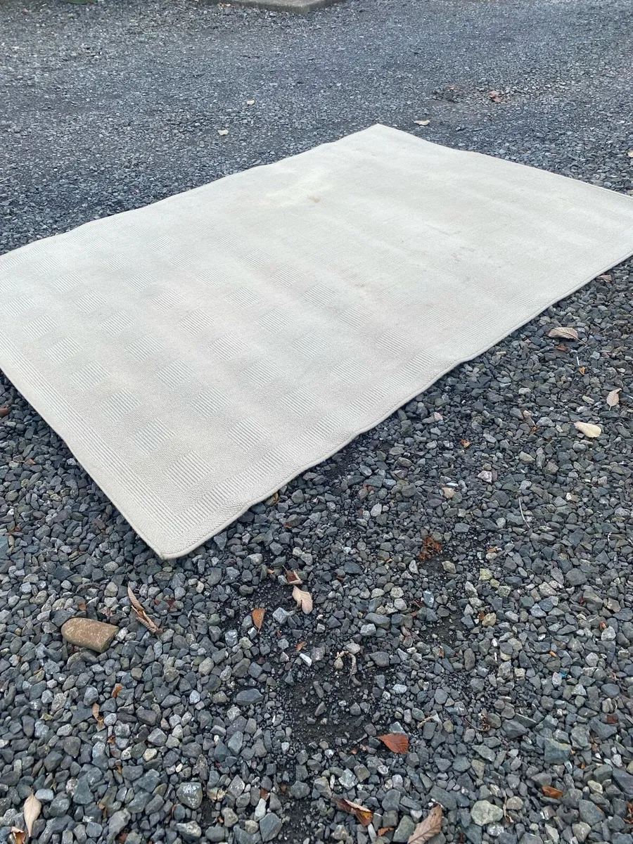 Large rug - Image 2