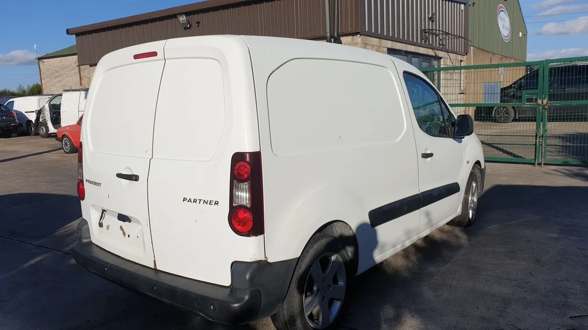 *For parts* Peugeot Partner van, 1.6 dsl (2016) - Image 2