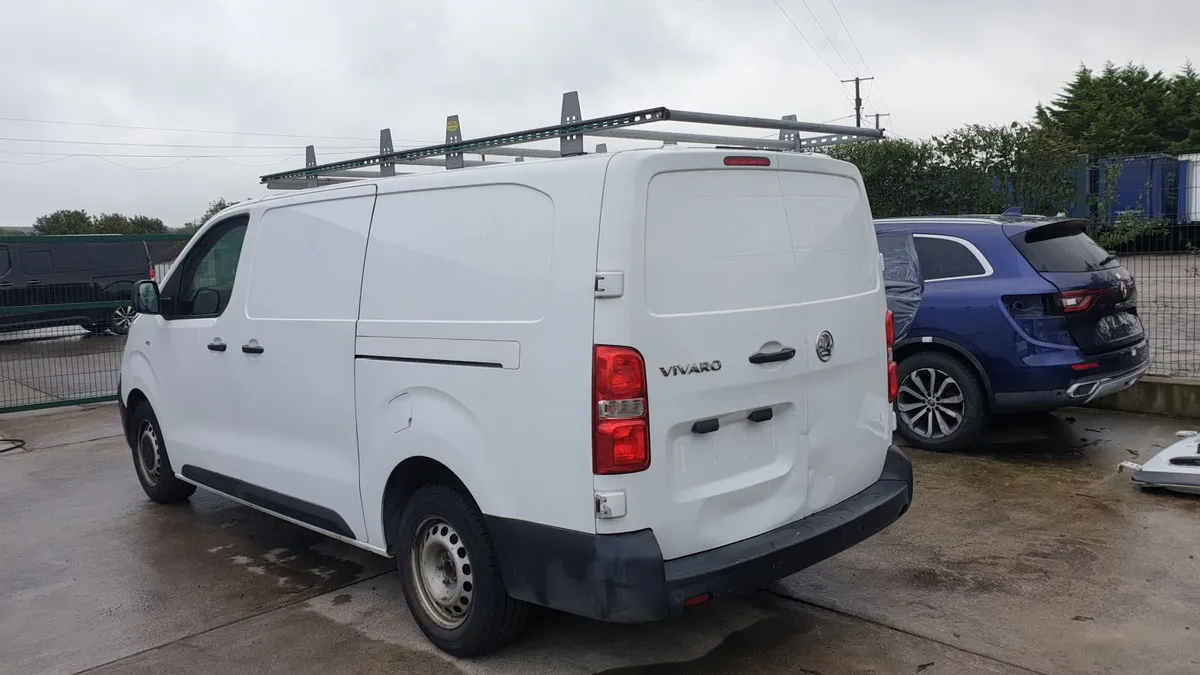 *For parts* Opel Vivaro van, 1.5 dsl 6 speed (2021 - Image 2