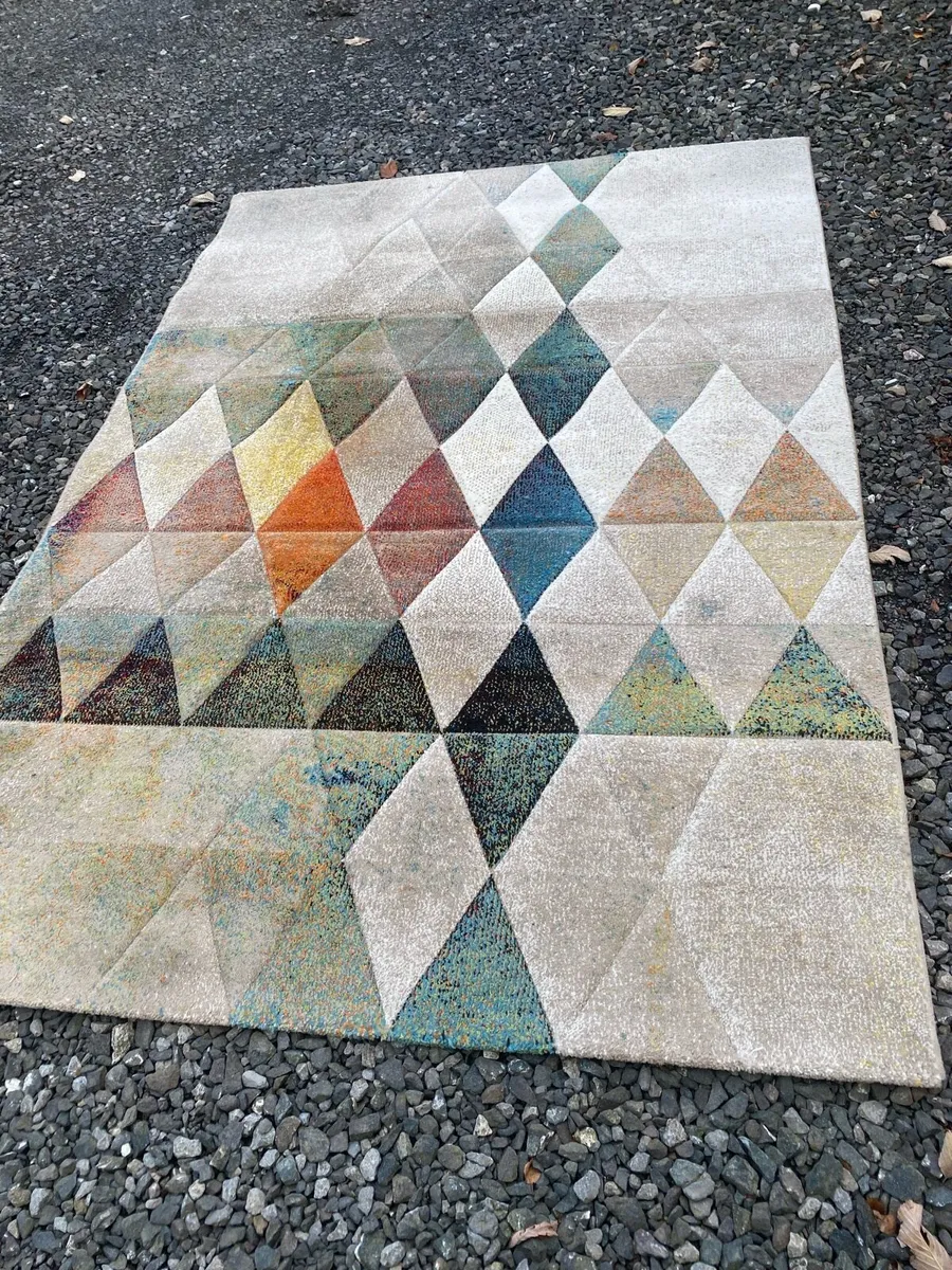 Large rug - Image 2