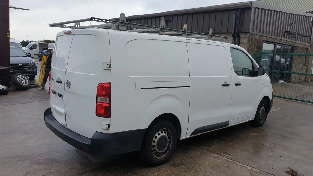 *For parts* Opel Vivaro van, 1.5 dsl 6 speed (2021 - Image 4