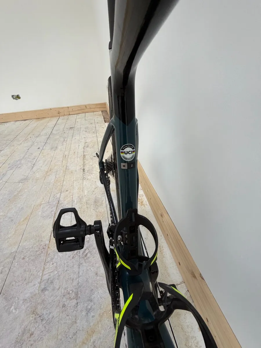 Giant defy racer - Image 1