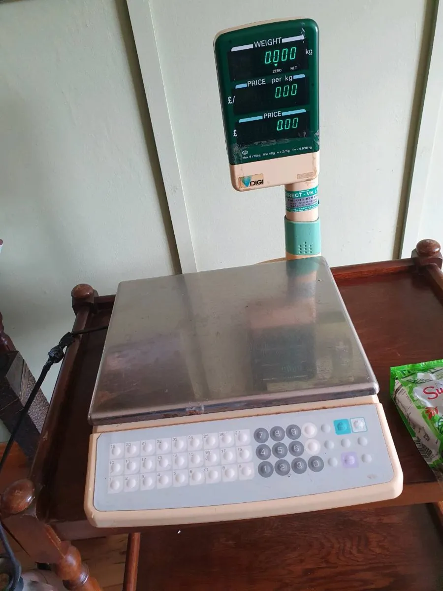 Digital  shop scales (closei g down sale) - Image 1
