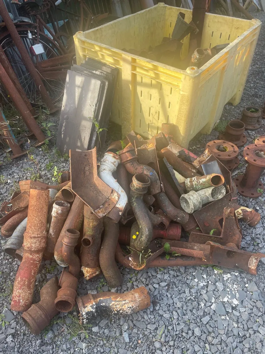 Cast iron gutters down pipes - Image 3