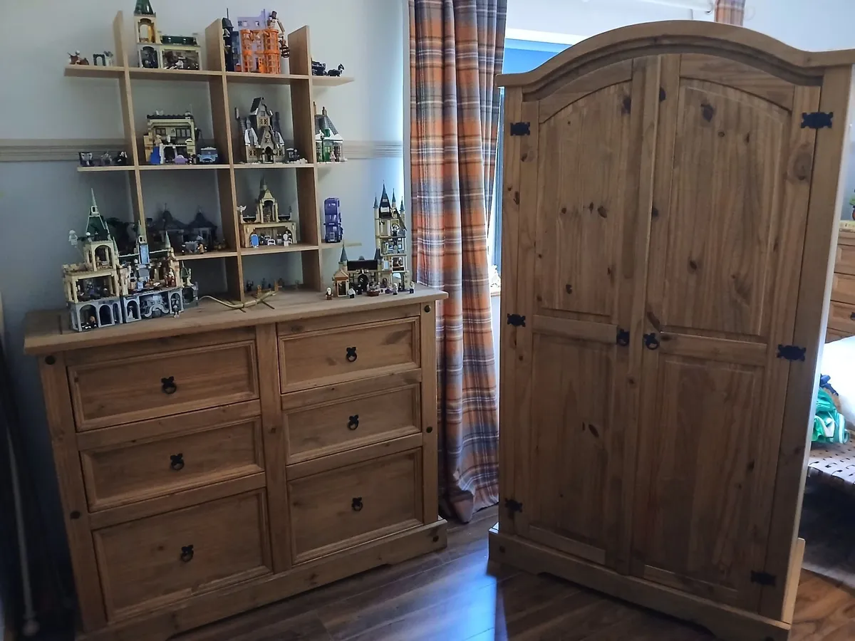 Mexican pine wardrobe & dresser - Image 1