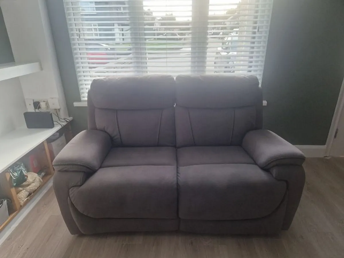 Recliner Corner Sofa - Image 2