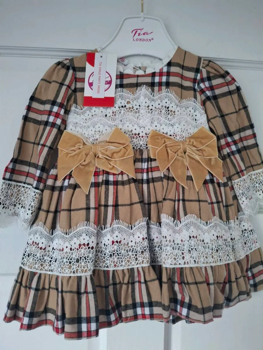 Joblot kids dresses - Image 4