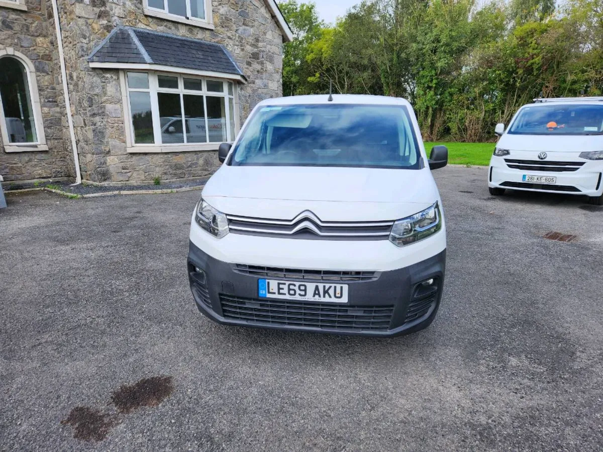 Berlingo 2020 €4500 - Image 2