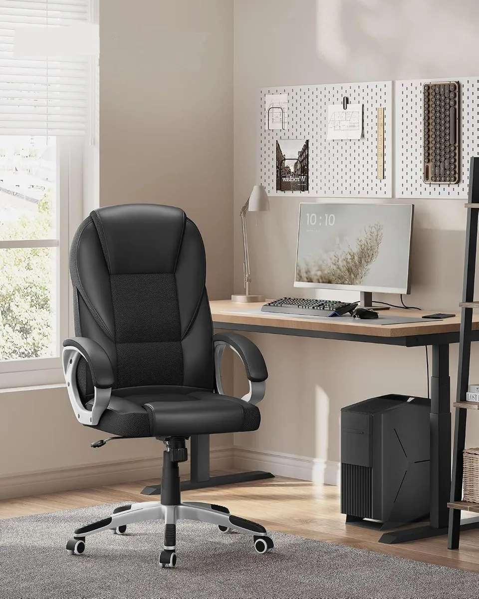 Black Ergonomic Office Chair with Armrests - Image 1