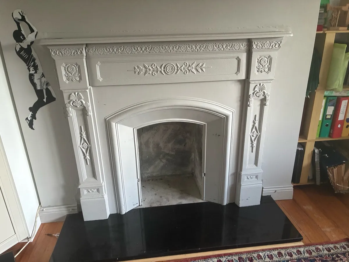 Cast iron fireplace - Image 3