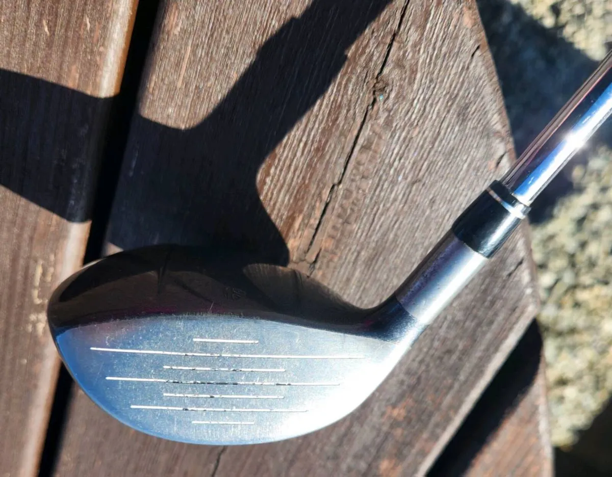 Taylormade 200steel, 5 wood, Stiff 90g steel shaft - Image 2
