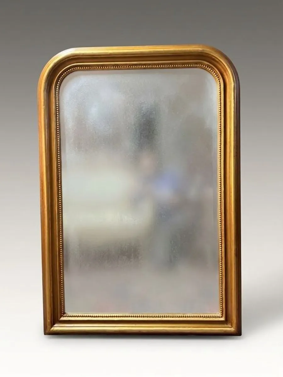 French Style Arched Giltwood Mirror - Image 1