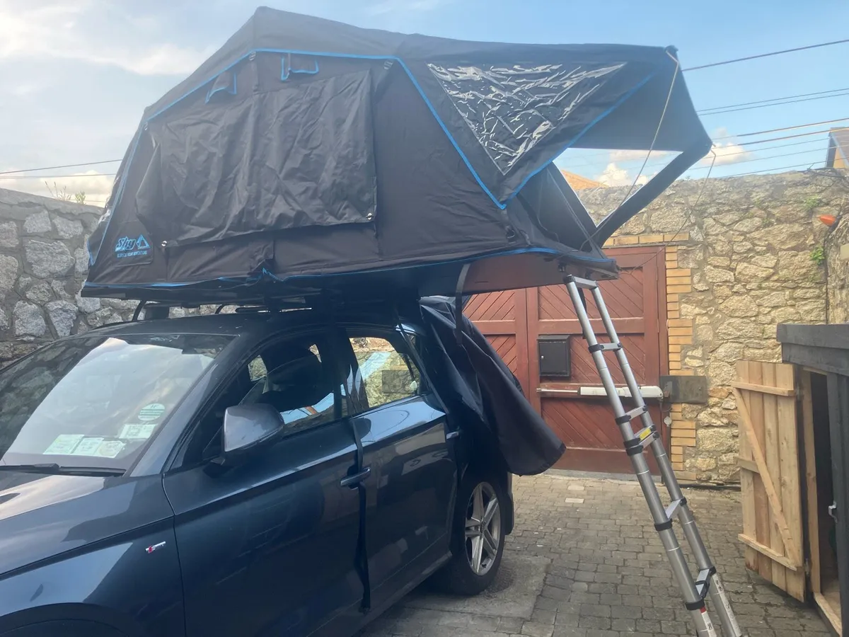 Roof tent - Image 1