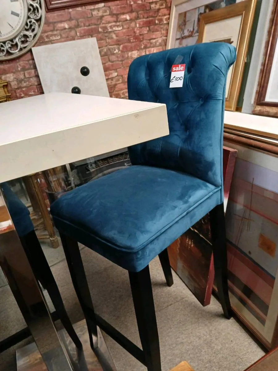 2 high stools €100 each - Image 2