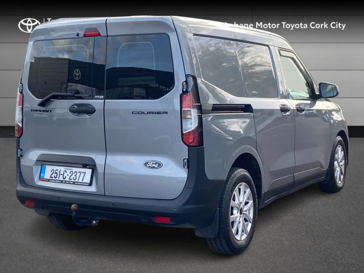 Ford Courier TREND 1.5L ECOBLUE 100PS M6 FW - Image 2