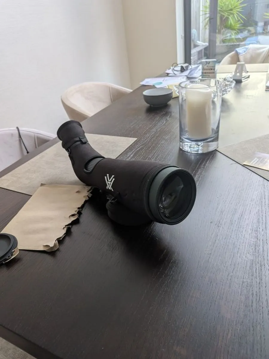 85mm 60x spotting scope - top brand - includes box - Image 2